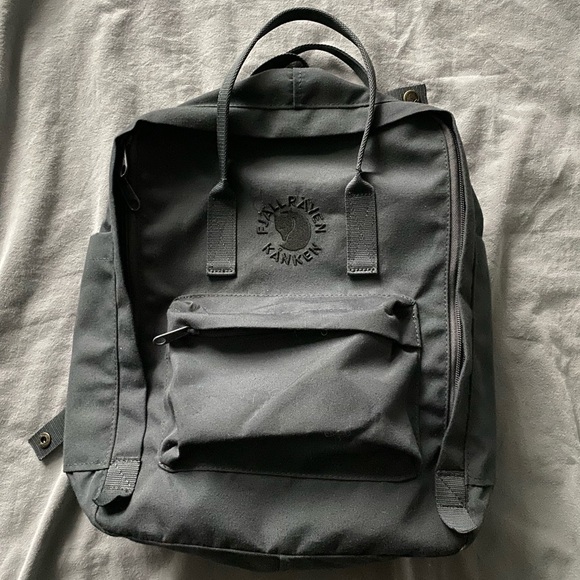 FJALLRAVEN RE-KANKEN Backpack